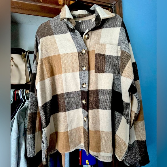 Plaid button up shacket - Picture 1 of 2